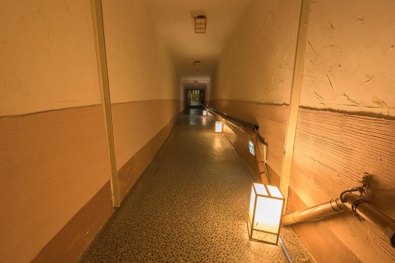 Shibu Onsen Kadoya Hotel Yamanouchi  Exterior photo